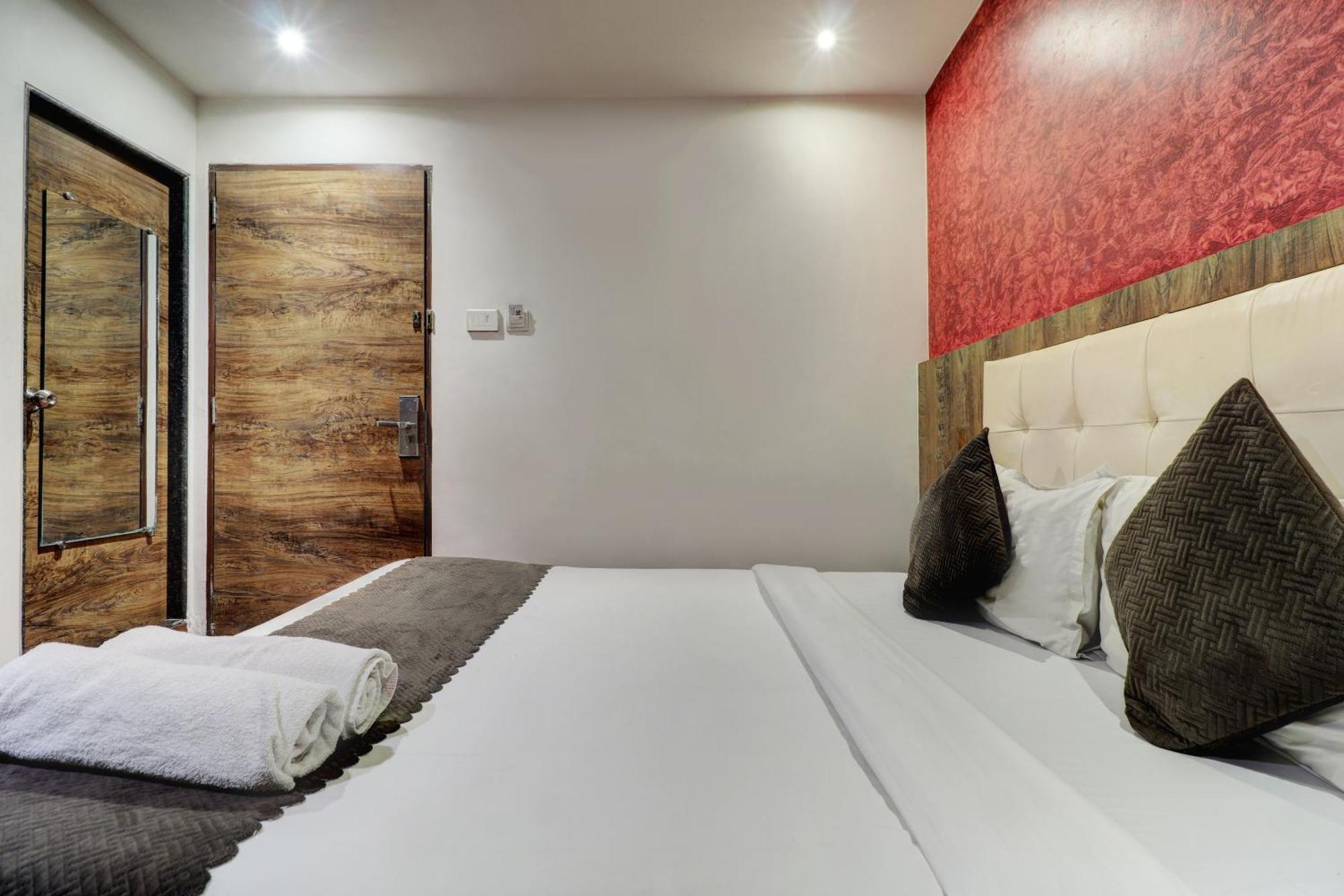 Hotel A. K. International - Fort Мумбаи Номер фото